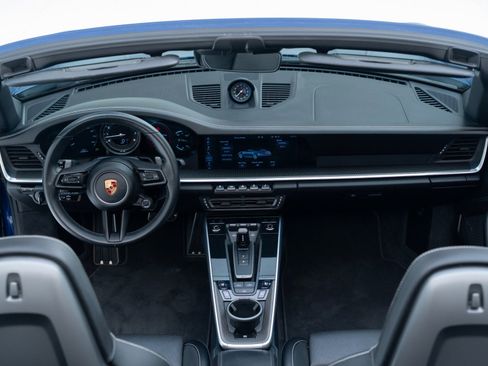 Used 2020 Porsche 911 Carrera 4S image 19