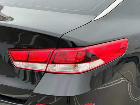 Used 2019 Kia Optima LX w/ LX Premium Package image 20