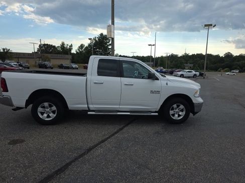 Used 2013 RAM 1500 Classic SLT w/ Premium Display Pkg AWD/4WD image 2