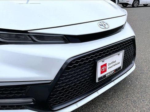 Used 2022 Toyota Corolla XSE image 29