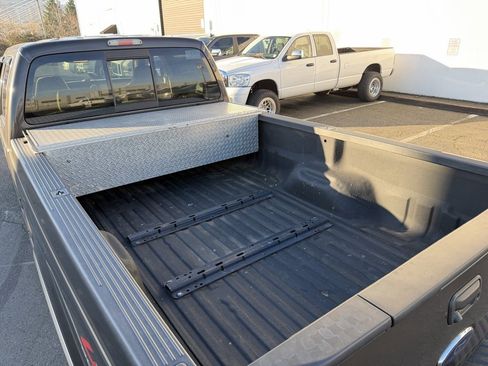 Used 2008 Ford F350 Lariat image 9