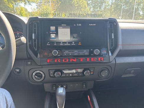 New 2026 Nissan Frontier PRO-4X w/ Pro-4x Convenience Package image 11