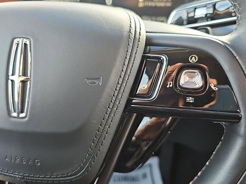 Used 2022 Lincoln Aviator Reserve w/ Elements Package Plus image 21