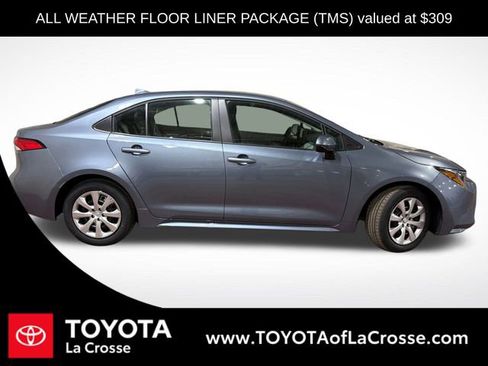 Used 2026 Toyota Corolla LE image 2