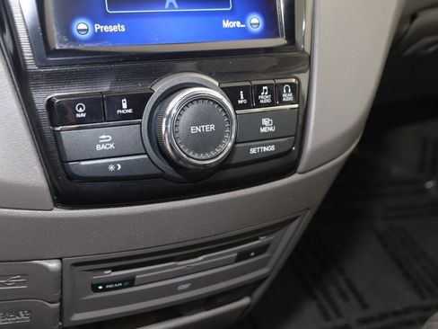 Used 2016 Honda Odyssey Touring image 31