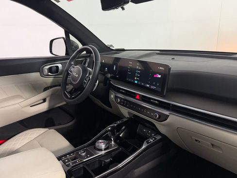 Used 2025 Kia Sorento SX Prestige image 34