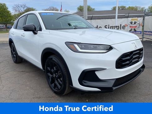 Used 2023 Honda HR-V Sport image 1