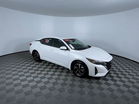 Certified 2025 Nissan Sentra SV w/ All-Weather Package image 2