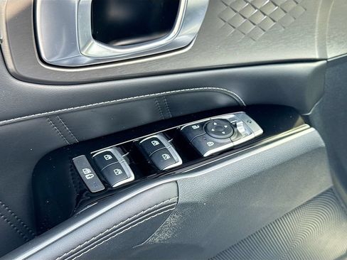 Certified 2023 Kia Sorento SX AWD/4WD image 21