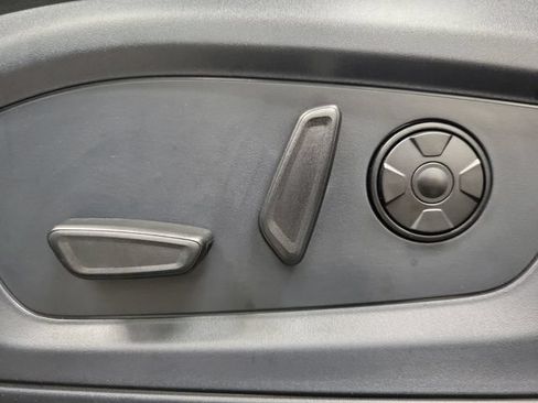 Certified 2025 Ford Explorer ST AWD/4WD image 19