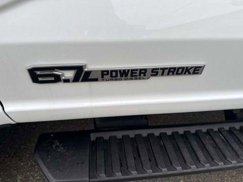 Used 2024 Ford F250 XLT w/ FX4 Off-Road Package image 11