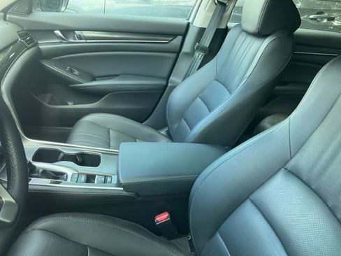 Used 2022 Honda Accord Sport Special Edition image 10