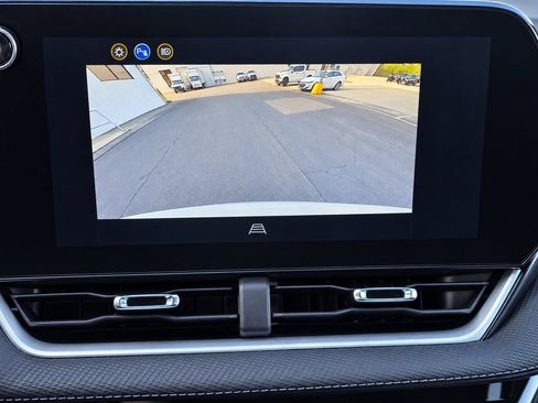 Used 2026 Chevrolet Equinox LT FWD image 20