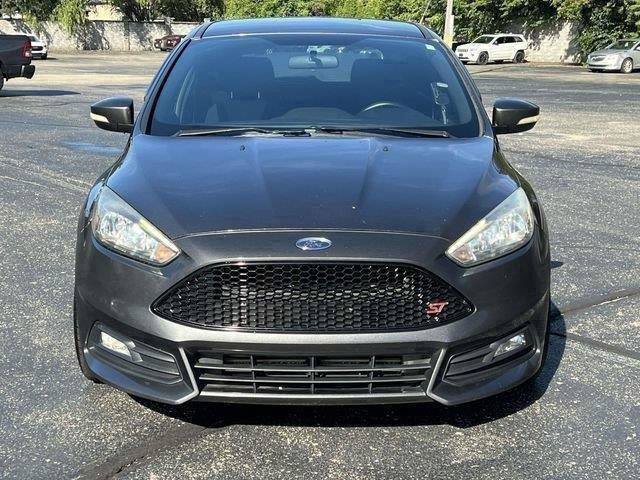 Used 2016 Ford Focus ST FWD image 8