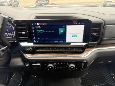 Certified 2025 Chevrolet Silverado 1500 LT image 21