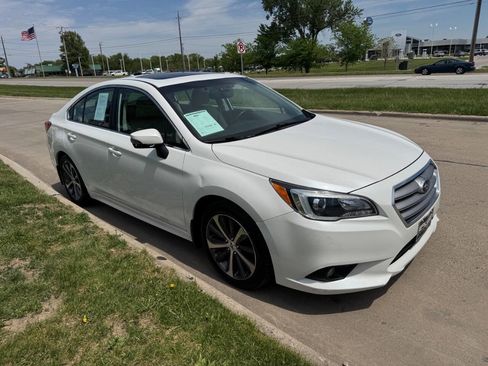 Used 2016 Subaru Legacy 3.6R Limited AWD/4WD image 7