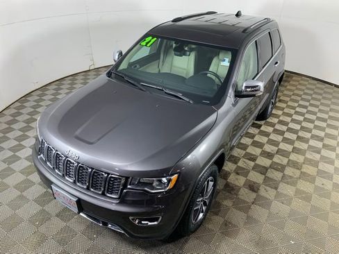 Used 2021 Jeep Grand Cherokee Limited image 9
