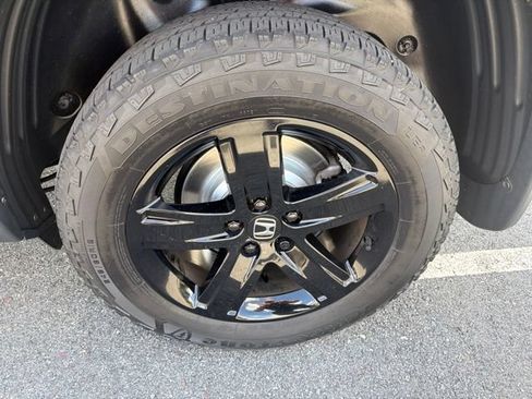 Used 2021 Honda Ridgeline Black Edition image 4