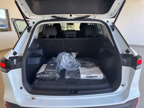 New 2025 Volkswagen Tiguan S image 16