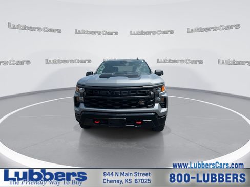 Used 2026 Chevrolet Silverado 1500 Custom Trail Boss AWD/4WD image 3