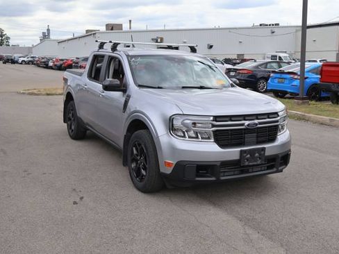 Used 2024 Ford Maverick Lariat w/ FX4 Off-Road Package AWD/4WD image 8