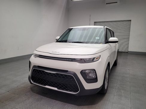 Used 2022 Kia Soul LX FWD image 15