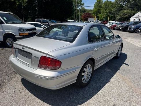 Used 2005 Hyundai Sonata GLS FWD image 5