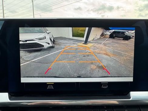 Used 2024 Chevrolet Silverado 1500 LT Trail Boss w/ Protection Package image 11