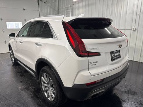Used 2020 Cadillac XT4 Premium Luxury AWD/4WD image 3