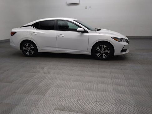 Used 2023 Nissan Sentra SV FWD image 11
