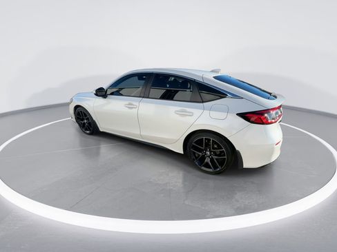 Used 2023 Honda Civic Sport Touring image 6