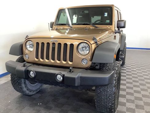 Used 2015 Jeep Wrangler Unlimited Rubicon AWD/4WD image 2