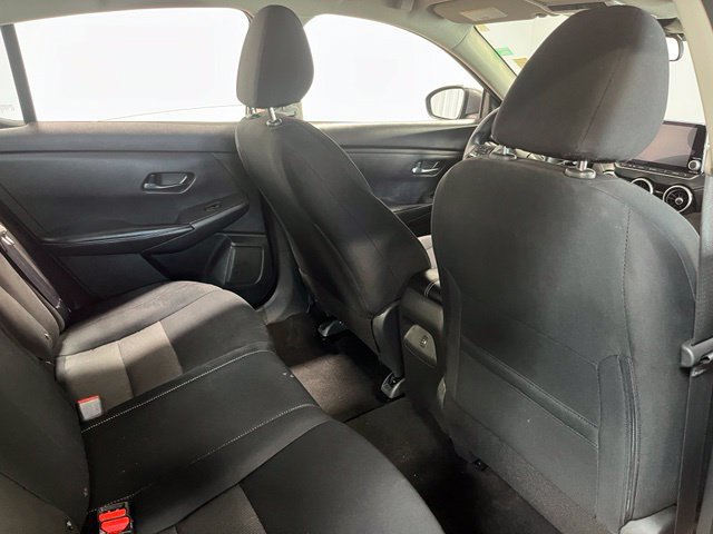 Used 2024 Nissan Sentra SV FWD image 15