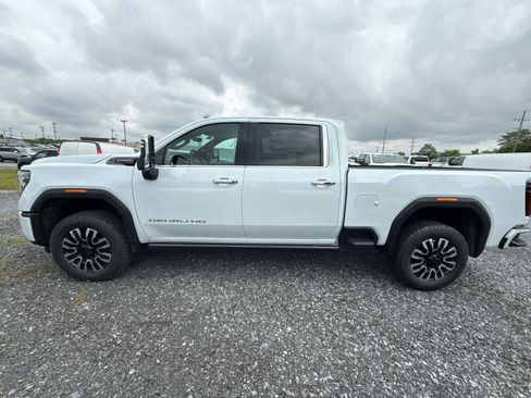 New 2026 GMC Sierra 2500 Denali Ultimate AWD/4WD image 5
