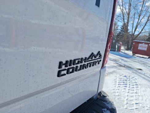 Used 2022 Chevrolet Silverado 1500 High Country w/ LPO, Dark Essentials Package image 41