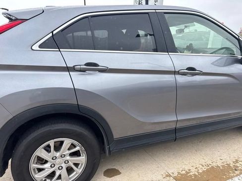 Used 2018 Mitsubishi Eclipse Cross ES AWD/4WD image 3