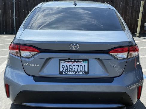 Used 2022 Toyota Corolla LE FWD image 5