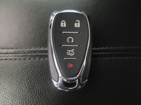 Used 2024 Chevrolet Malibu LT image 32