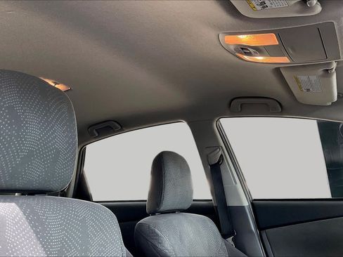 Used 2012 Toyota Prius V Two FWD image 13