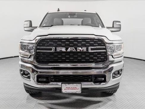 Used 2024 RAM 2500 Big Horn w/ Off Road Package AWD/4WD image 9