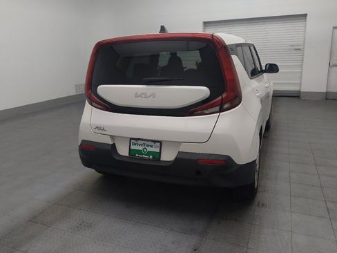 Used 2022 Kia Soul LX FWD image 7