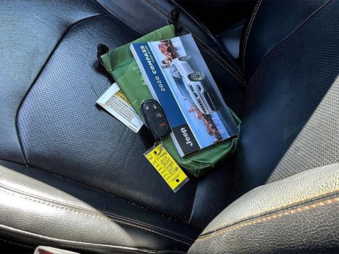 Used 2020 Jeep Compass Limited image 10