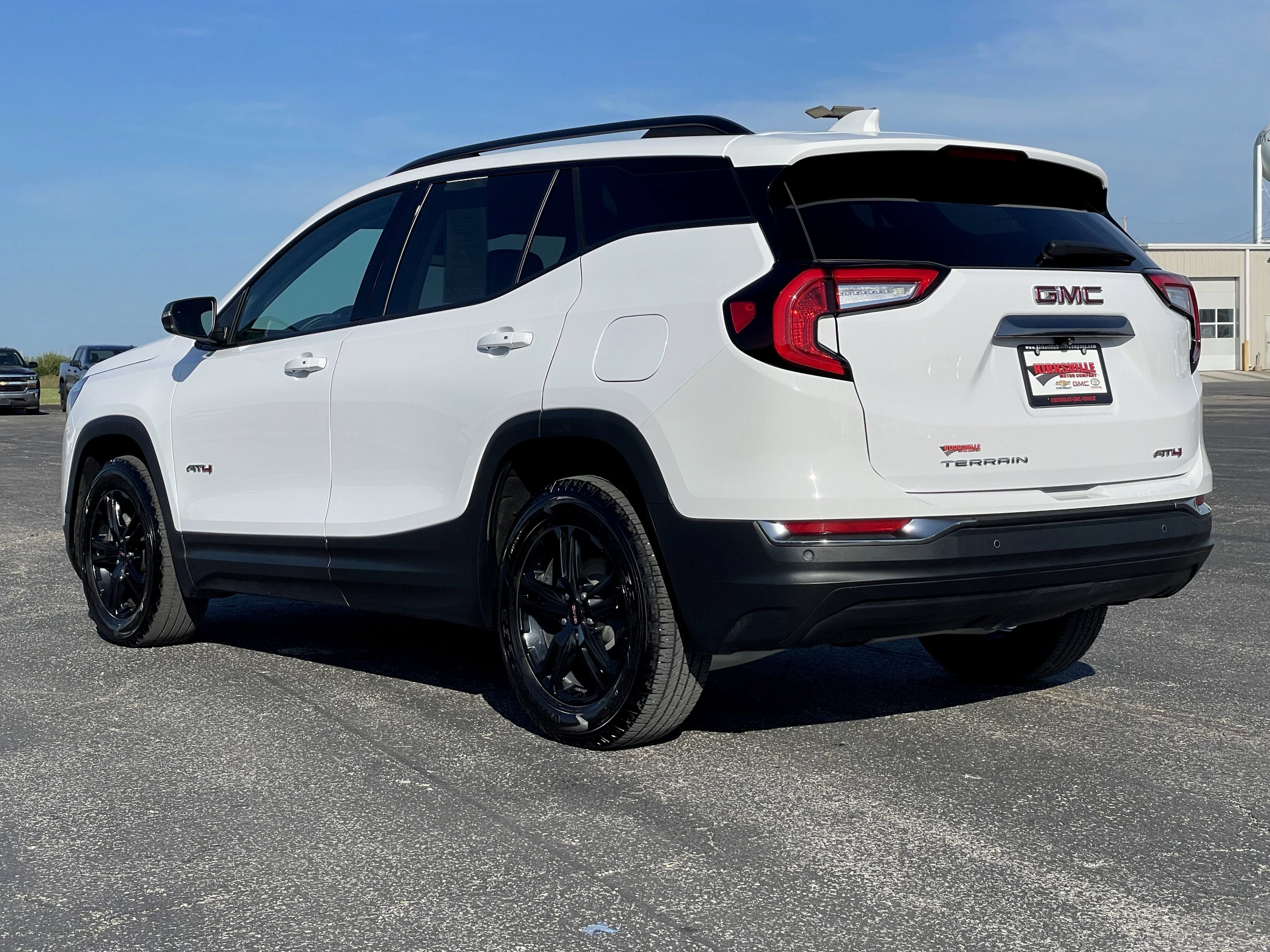 Used 2024 GMC Terrain AT4 w/ Infotainment Package II AWD/4WD image 6