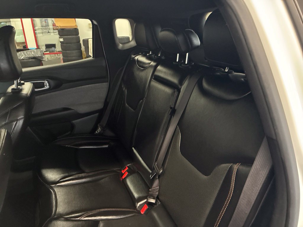 Certified 2023 Jeep Compass Latitude AWD/4WD image 16