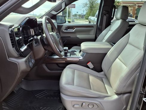 Used 2023 Chevrolet Silverado 1500 RST w/ Texas Edition Plus image 18