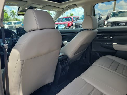Used 2024 Honda CR-V EX-L image 16