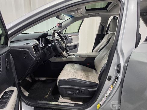 Used 2018 Lexus RX 350 FWD w/ Premium Package image 13