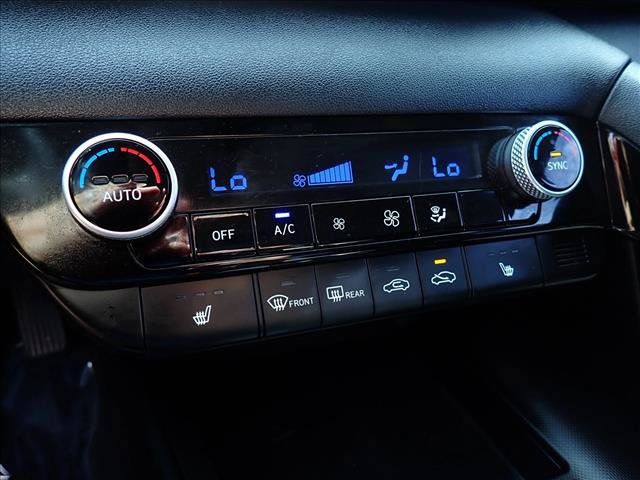Used 2021 Hyundai Elantra SEL w/ Convenience Package FWD image 16
