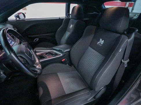 Used 2021 Dodge Challenger R/T Scat Pack RWD image 15