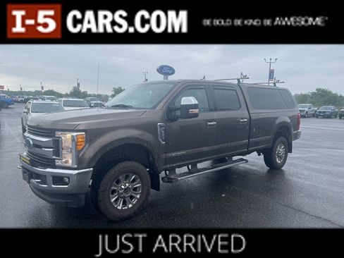 Used 2017 Ford F350 XLT w/ XLT Premium Package AWD/4WD image 1